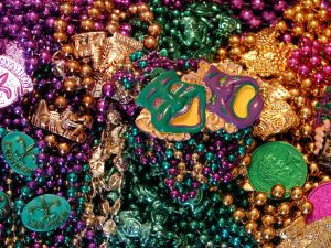 Mardi-Gras-Beads