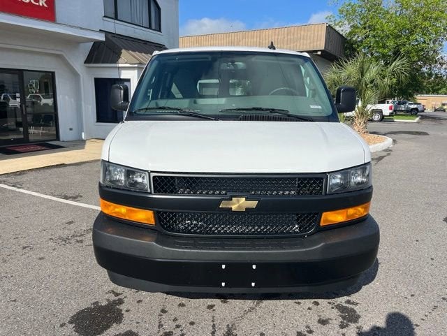 2026 Chevrolet Express Passenger LS