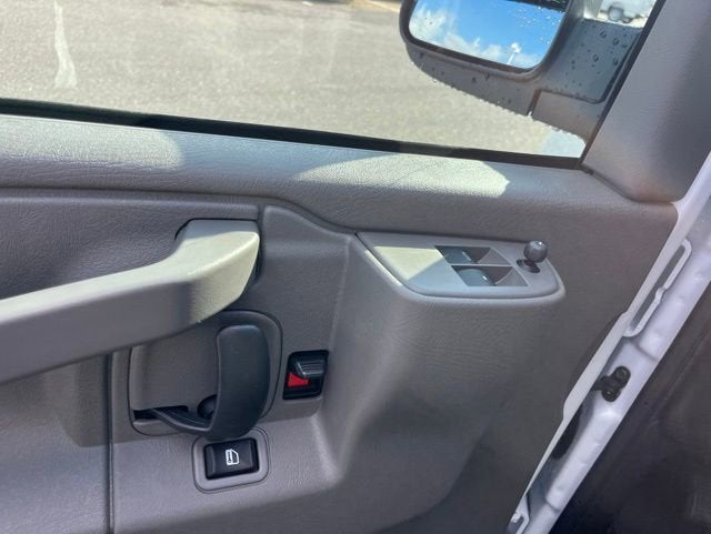2026 Chevrolet Express Passenger LS