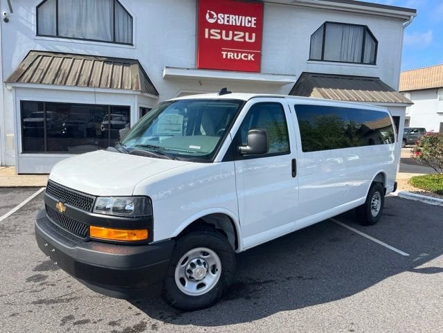 2026 Chevrolet Express Passenger LS