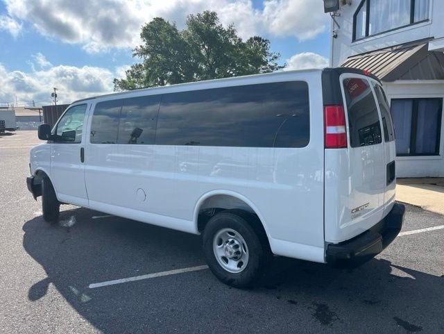 2026 Chevrolet Express Passenger LS
