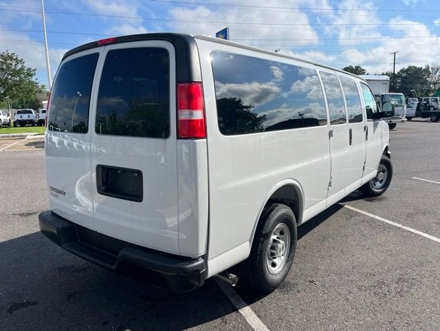 2026 Chevrolet Express Passenger LS