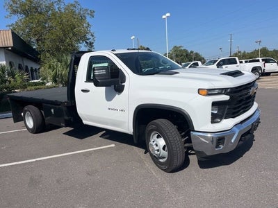 2025 Chevrolet Silverado 3500 HD Chassis Cab Work Truck