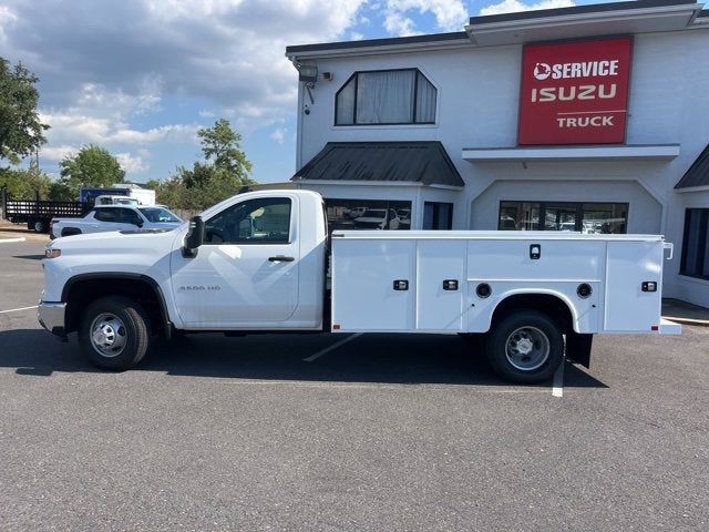 2025 Chevrolet Silverado 3500 HD Chassis Cab Work Truck