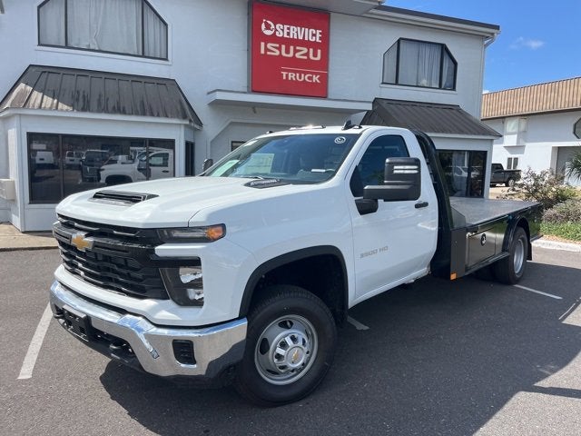 2025 Chevrolet Silverado 3500 HD Chassis Cab Work Truck