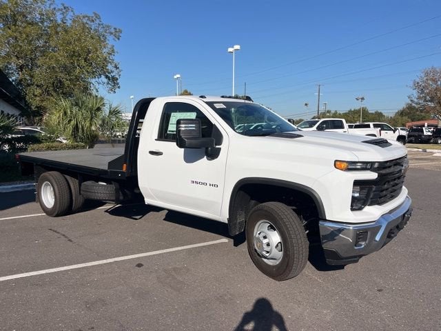 2025 Chevrolet Silverado 3500 HD Chassis Cab Work Truck