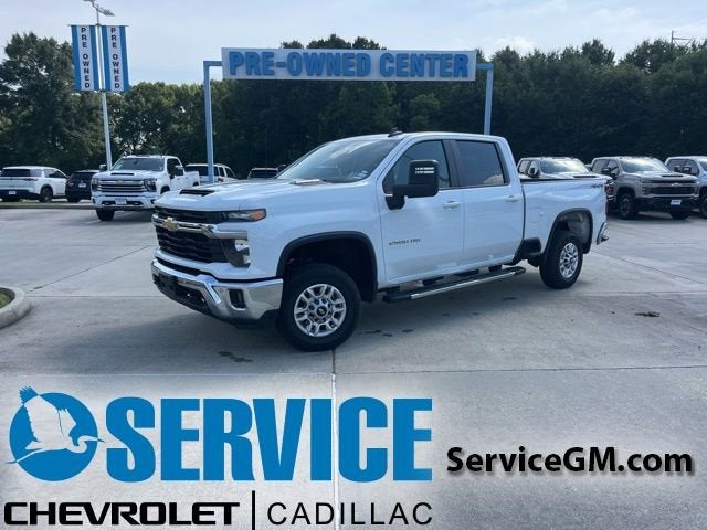 2025 Chevrolet Silverado HD LT 4WD Crew Cab Standard Box's photo