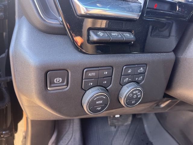 2025 Chevrolet Silverado 3500 HD High Country DRW