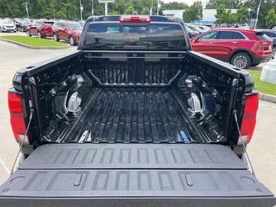 2025 Chevrolet Colorado WT/LT