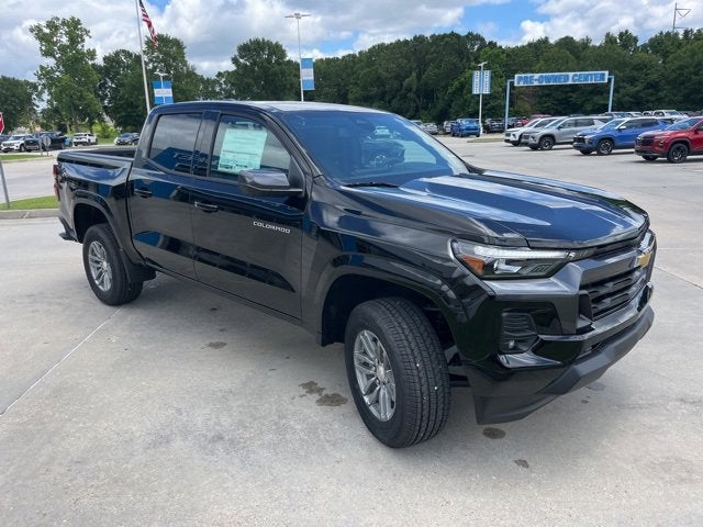 2025 Chevrolet Colorado WT/LT