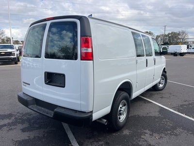 2025 Chevrolet Express Cargo 2500 WT