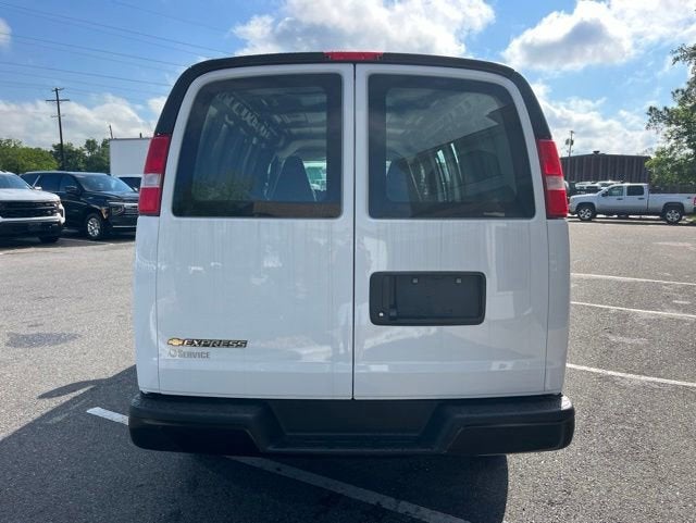 2026 Chevrolet Express Cargo WT