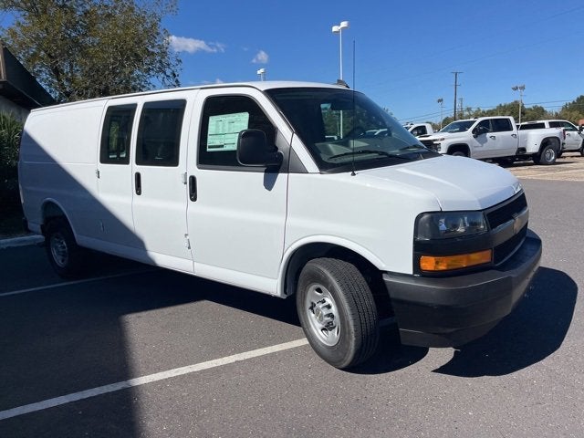 2025 Chevrolet Express Cargo 2500 WT