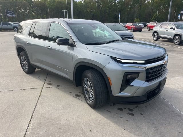 2024 Chevrolet Traverse LS