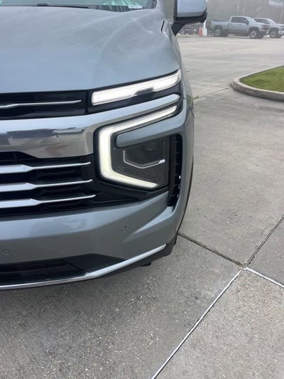 2025 Chevrolet Suburban LT
