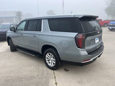 2025 Chevrolet Suburban LT