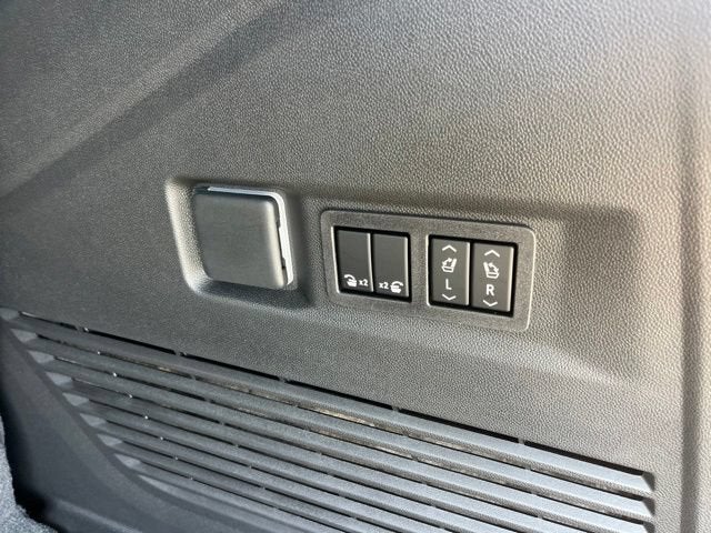 2026 Chevrolet Tahoe LT - Photo 8