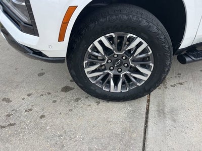 2025 Chevrolet Suburban Z71
