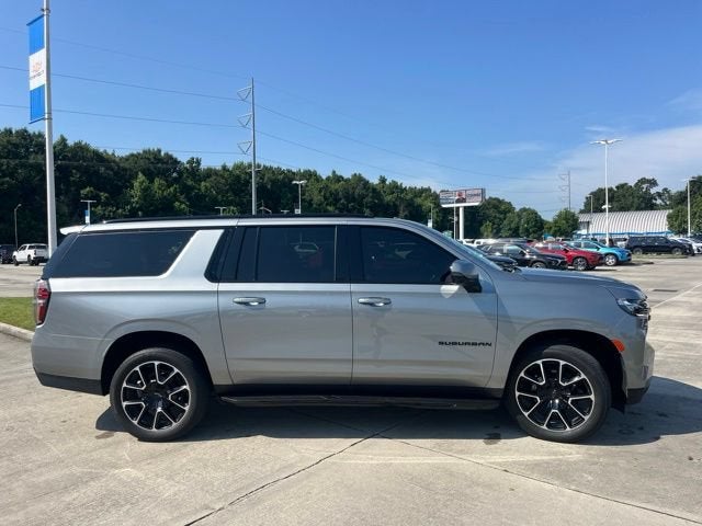 2024 Chevrolet Suburban RST