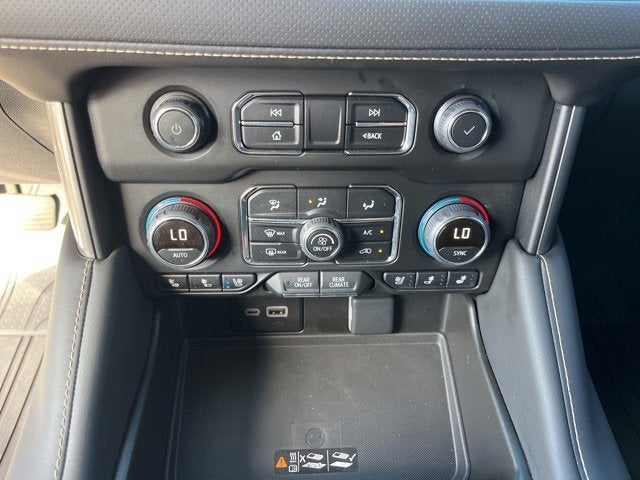 2024 Chevrolet Suburban Premier