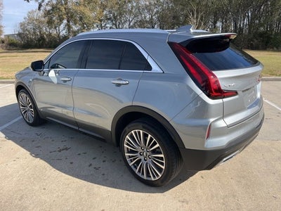 2024 Cadillac XT4 Premium Luxury