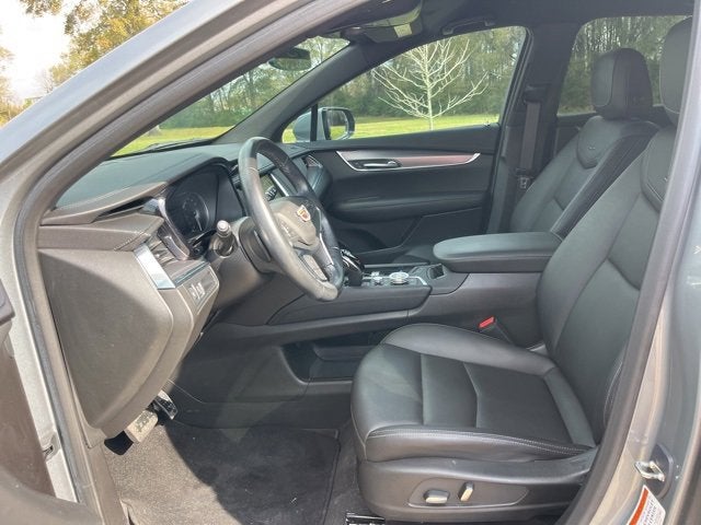 2023 Cadillac XT5 Luxury