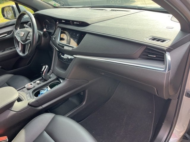 2023 Cadillac XT5 Luxury