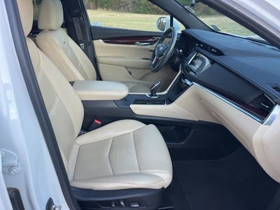 2019 Cadillac XT5 Luxury FWD