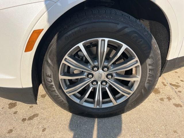 2019 Cadillac XT5 Luxury FWD