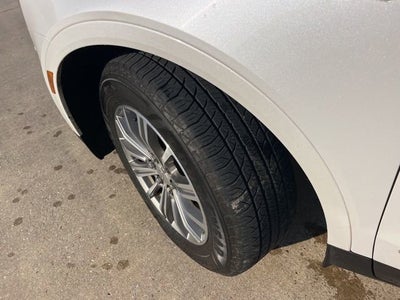 2019 Cadillac XT5 Luxury FWD