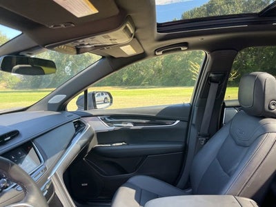 2025 Cadillac XT5 Premium Luxury