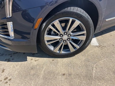 2025 Cadillac XT5 Premium Luxury