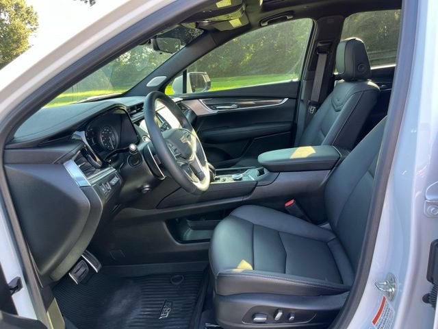 2025 Cadillac XT5 Sport