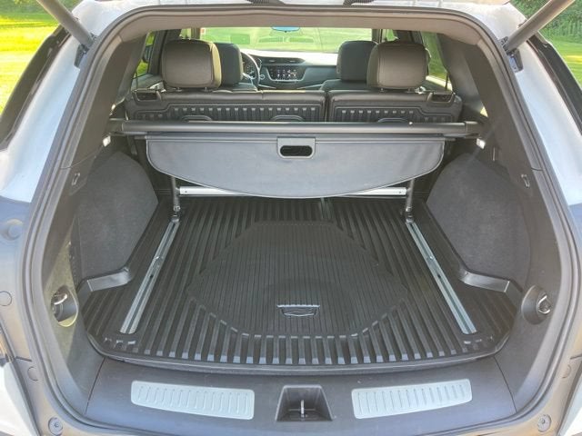 2025 Cadillac XT5 Sport