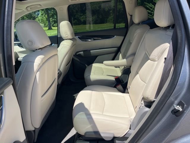 2022 Cadillac XT6 Premium Luxury