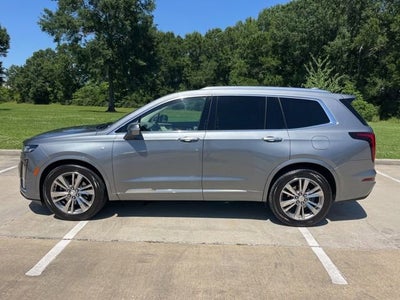 2022 Cadillac XT6 Premium Luxury