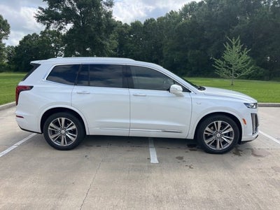 2024 Cadillac XT6 Premium Luxury