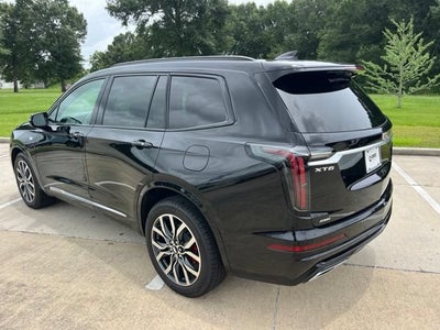 2023 Cadillac XT6 Sport