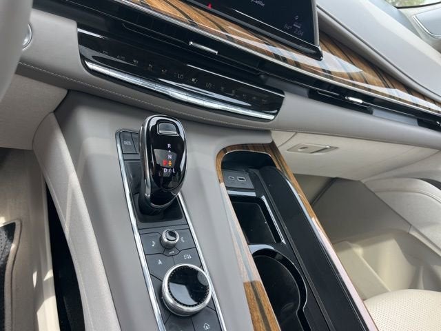 2023 Cadillac Escalade ESV Premium Luxury Platinum