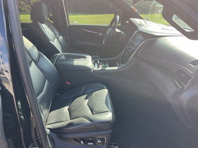 2020 Cadillac Escalade Platinum