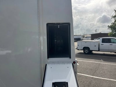 2026 Chevrolet Express Cutaway 3500 1WT