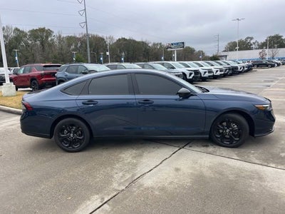 2025 Honda Accord Sedan SE