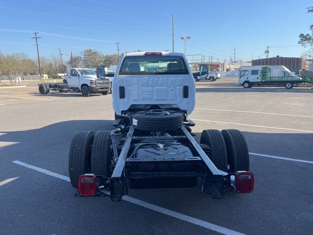 2024 Chevrolet Silverado 5500 HD Work Truck