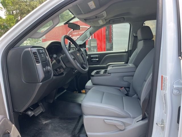 2024 Chevrolet Silverado 5500 HD Work Truck