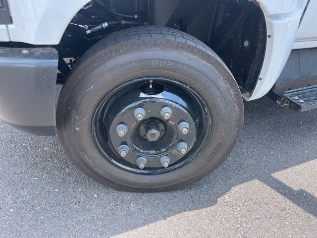 2024 Chevrolet Silverado 5500 HD Work Truck