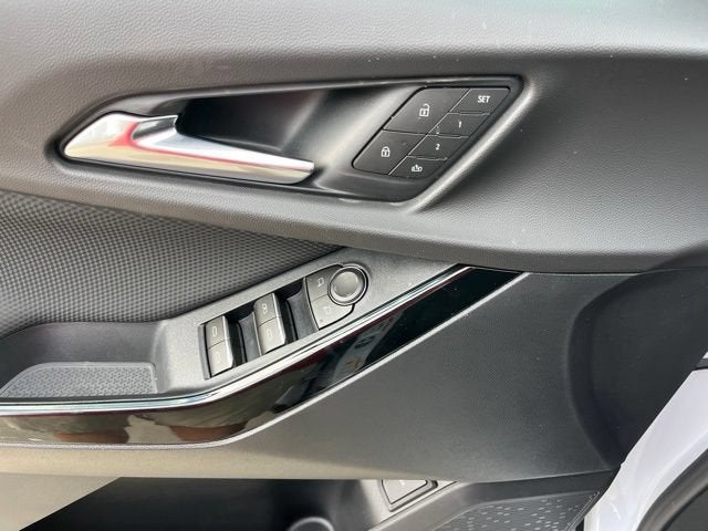 2026 Chevrolet Equinox RS - Photo 16