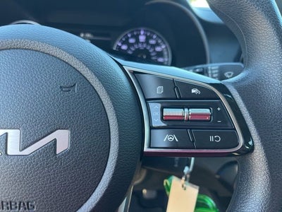2022 Kia Forte LXS