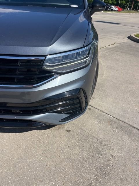 2023 Volkswagen Tiguan SE R-Line Black