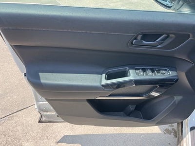 2024 Nissan Pathfinder S