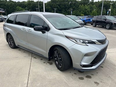 2024 Toyota Sienna XSE